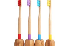 Bamboo toothbrush holder (26)