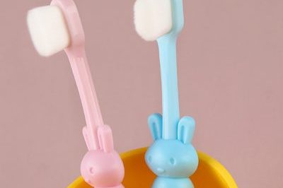 Rabbit shape kids soft pink toothbrush (6)